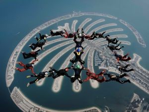 Samsung Unfolds a Human Galaxy Z Fold8 over Dubai’s Skyline