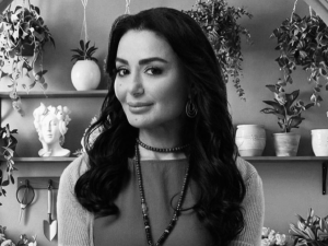 الموت يفجع الفنانة ديما الجندي... وحالة من الحزن بين محبيها