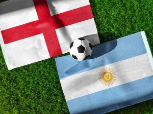 تشكيلة لعبة إنجلترا والأرجنتين في نصف نهائي كأس العالم 2026