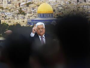 Palestinian president Mahmud Abbas speaks during a meeting in the West Bank city of Ramallah on Jan. 14, 2018 (ABBAS MOMANI / AFP)