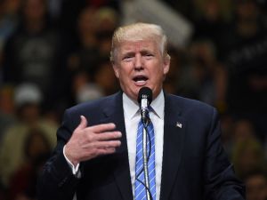 U.S. President Donald Trump Expands the Travel Ban (AFP/File Photo)