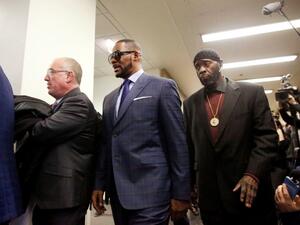 Kelly pleaded not guilty on February 25 to 10 counts of aggravated criminal sex abuse against four victims, three of them minors. (AFP/ File Photo)