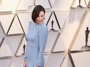 تشارليز ثيرون