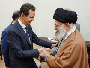 الأسد وبعد لقائه الثاني، وبعد نحو أربع ساعات من تواجده في طهران اتجه إلى المطار ومن ثم عاد إلى دمشق