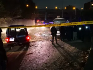مقتل 6 أشخاص في تفجير سيارة مفخخة بالعاصمة الكولومبية
