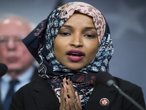 "النواب الأمريكي" يصوت الثلاثاء على مشروع قرار لإدانة "إلهان عمر"
