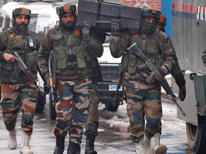 محكمة هندية تأمر باستمرار حبس 10 «انتحاريين»
