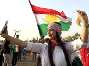 محكمة تركية تأمر بالإفراج عن نائبة كردية مضربة عن الطعام

