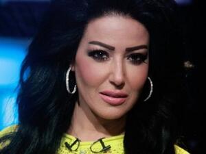 سمية الخشاب تكشف عن سبب عدم ظهور زوجها للإعلام