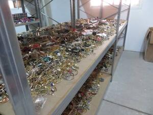 Among the items auctioned in November 2017 were 14,600 mobile phones, 1,679 tablets, 639 laptops, 1,217 cameras and 11,000 watches (Dubai Police)