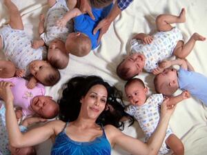 ناديا سليمان المُلقبة بـ"الأم الأخطبوط"