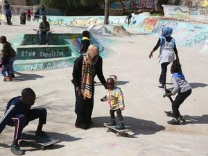 Refugee children skate at the "Seven Hills Skate Park" in Amman (AFP/File Photo)	