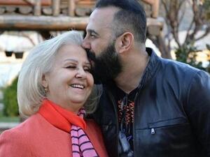 قصي خولي و رسالة مؤثرة الى والدته