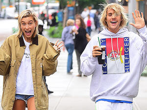 جاستن بيبر وهايلي بالدوين