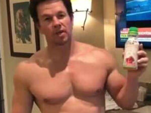Quick stop: On Saturday, Mark Wahlberg, 46,  filmed a video in the midst of a workout (Source: Mark Wahlberg - Instagram)