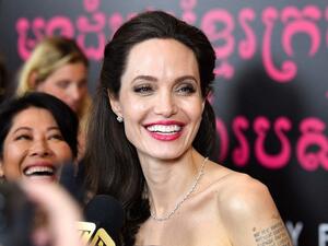 أنجلينا جولي.