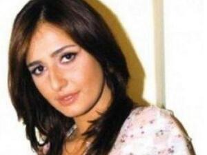 حلا شيحة