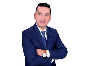 Dinesh C. Tewari, Food & Beverage Manager