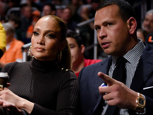 جينيفر لوبيز وأليكس رودريغيز