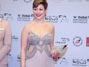 بعد زيادة وزن منة شلبي.. والدتها تخرج عن صمتها 