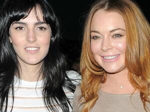ليندسي لوهان وشقيقتها
