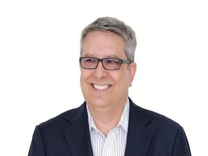 Augie Ray Research Director Gartner
