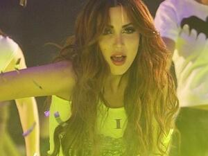 نسرين طافش تطرح (123 حبيبي)