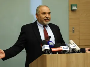 Israeli Defence Minister Avigdor Lieberman (Twitter)