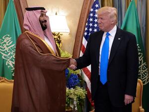 US President Donald Trump (R) and Saudi Deputy Crown Prince Mohammad bin Salman al-Saud (AFP)
