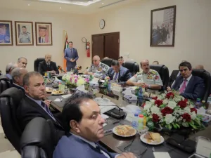 PM Omar Razzaz (Twitter)