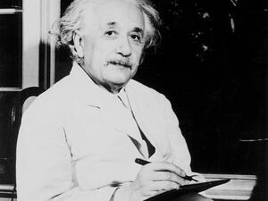 The famous handwritten 'God letter' from scientist Albert Einstein (Twitter)