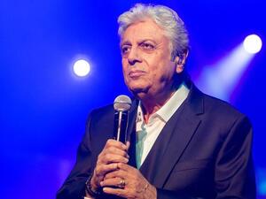 Enrico Macias (Twitter)