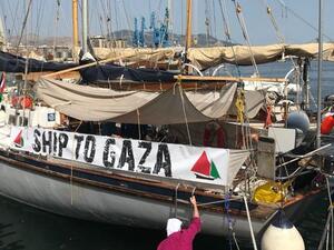 Israel forces attack new freedom flotilla in Gaza, dozens injured  (Twitter)