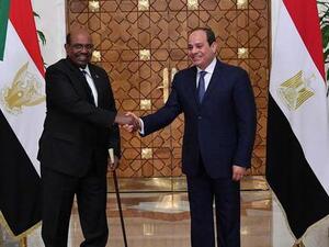 Sudanese President Omar al-Bashir arrived on Sunday in Cairo for talks with his Egyptian counterpart Abdel Fattah al-Sisi (Twitter)