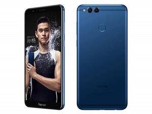 Here's a little pre-Christmas treat for those who want a nice phone at a good price. 