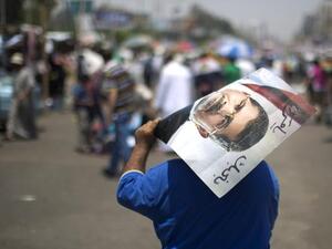 أحد مؤيدي الرئيس المعزول محمد مرسي (AFP).