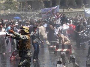 اشتباكات بين المحتجين والشرطة في كابول