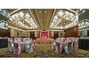 Al Garhoud Ballroom Millennium Airport Hotel Dubai.
