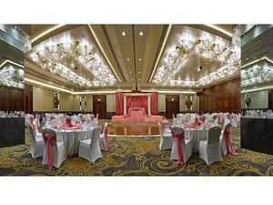 Al Garhoud Ballroom Millennium Airport Hotel Dubai.