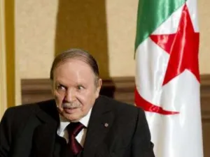 البرلمان الجزائري يستعد للتصويت على تعديل الدستور وسط مقاطعة المعارضة
