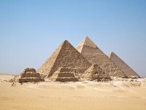The Giza Pyramids aren't in fact the oldest in Egypt (Wikimedia Commons)