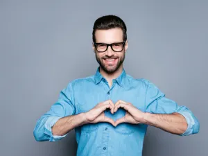 قلوب 11 في المائة من الرجال في عمر الخمسين أكبر بنحو 10 أعوام من أصحابها