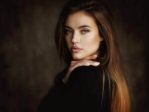 الشمس، والإجهاد، والتلوث، والأوساخ يمكن أن تؤدي إلى العديد من مشاكل البشرة