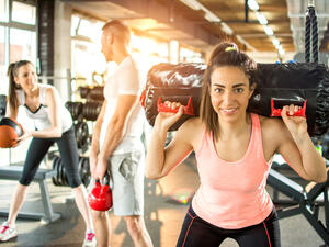 قد يكون الذكور أسرع في بعض الأنشطة ولكن الإناث أقل تعبًا