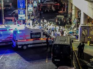 Forensic police work the site at Ataturk airport on June 28, 2016 in Istanbul after a suicide attack left at least 36 people dead (AFP/Ozan Kose)
