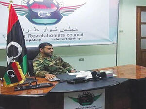 عبدالله ناكر رئيس حزب الثوار. عبدالله ناكر رئيس حزب الثوار.