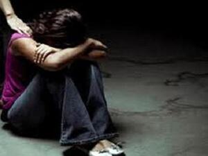 عهود فتاة طعنت والدها بسبب تحرشه بها جنسياً عهود فتاة طعنت والدها بسبب تحرشه بها جنسياً