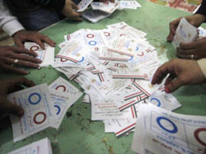 نسبة التصويت على الدستور المصري تثير موجة من السخرية والجدل