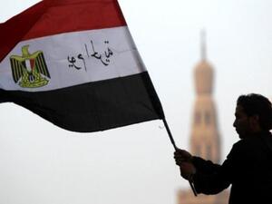 يوم الثورة ضد الجيش. يوم الثورة ضد الجيش.