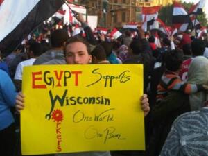 تضامن مصري مع مظاهرات ويسكنسن!!